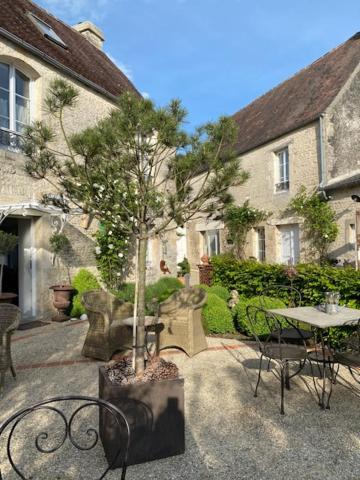 La Maison Des Buis Falaise  Luaran gambar
