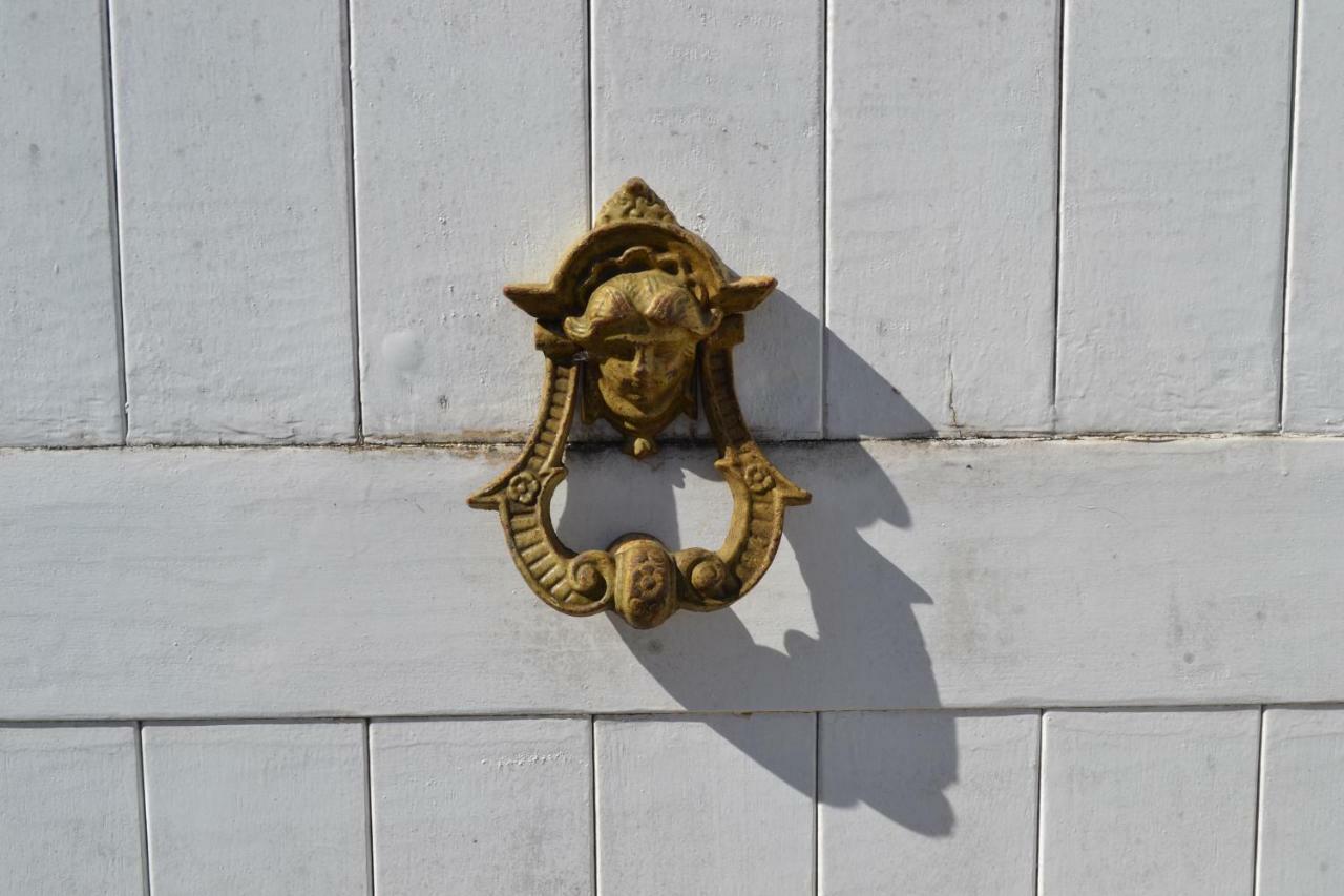 La Maison Des Buis Falaise  Luaran gambar